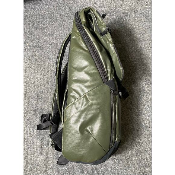 lululemon belt bag jacket Kappa Delta Everywhere ITALIAN LEATHER Size:7' x 7' Rod Beastmaster CX Boat